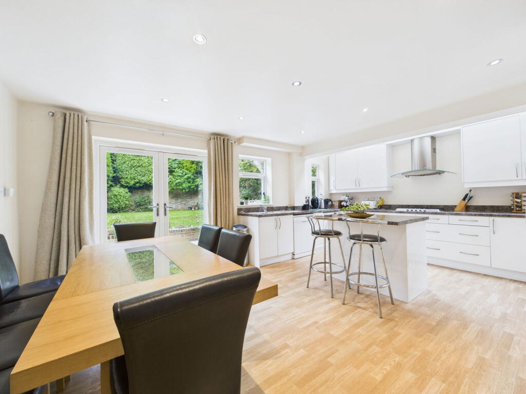 Longlands Spinney, Worthing BN14 9NU - View 4