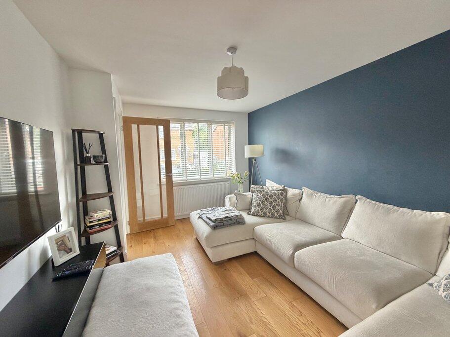 House in Canterbury - View 3