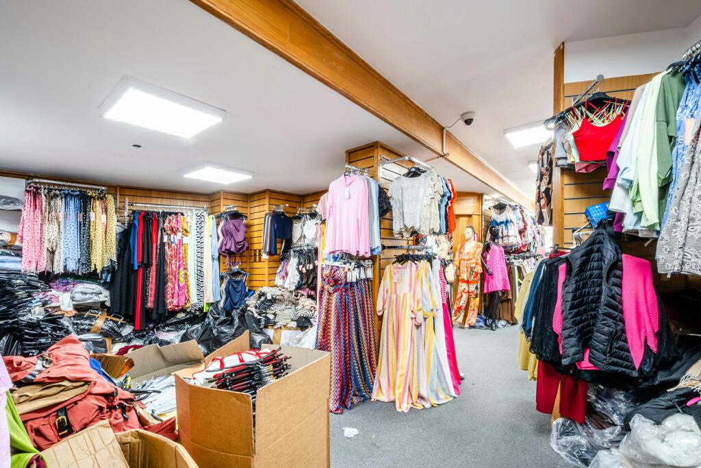 Commercial Rd 219-225 - Low Res 10.jpg
