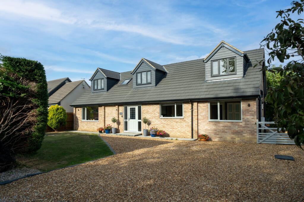 Main image of property: Garden Walk, Histon, CB24