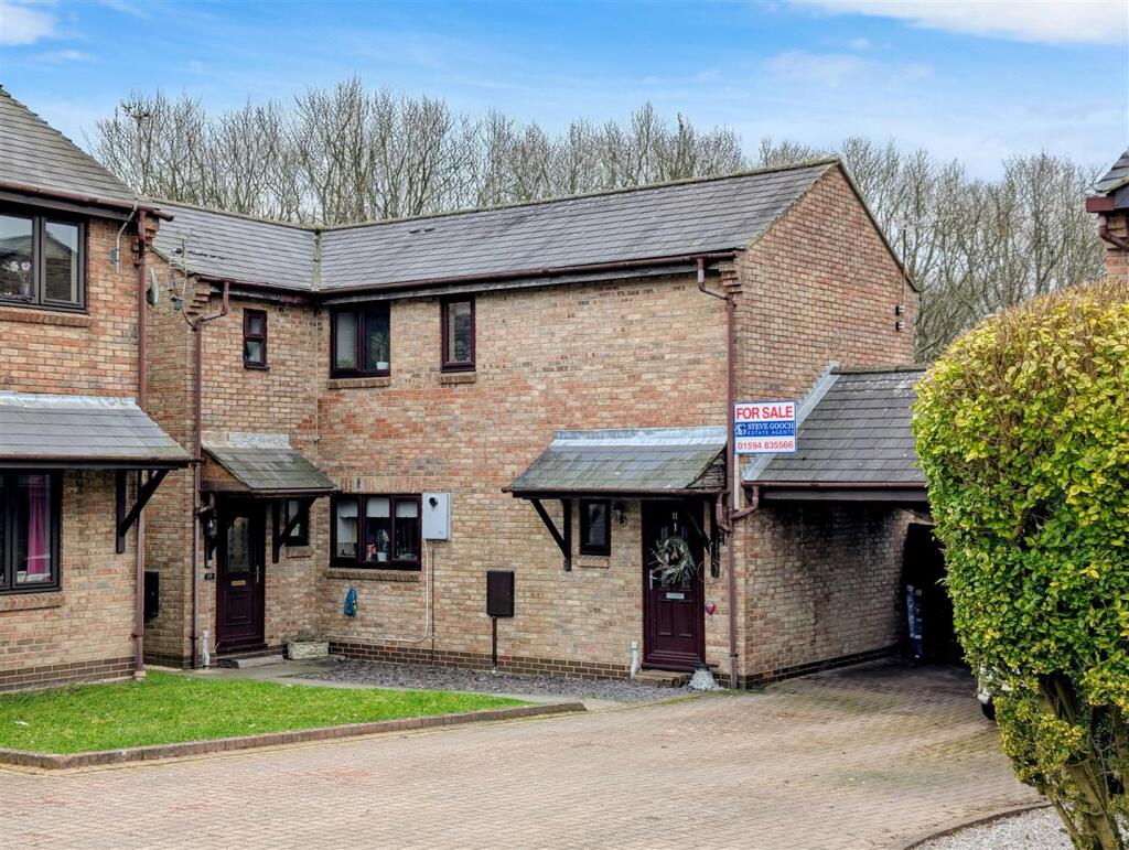 Main image of property: Tomlin Place, Yorkley, Lydney