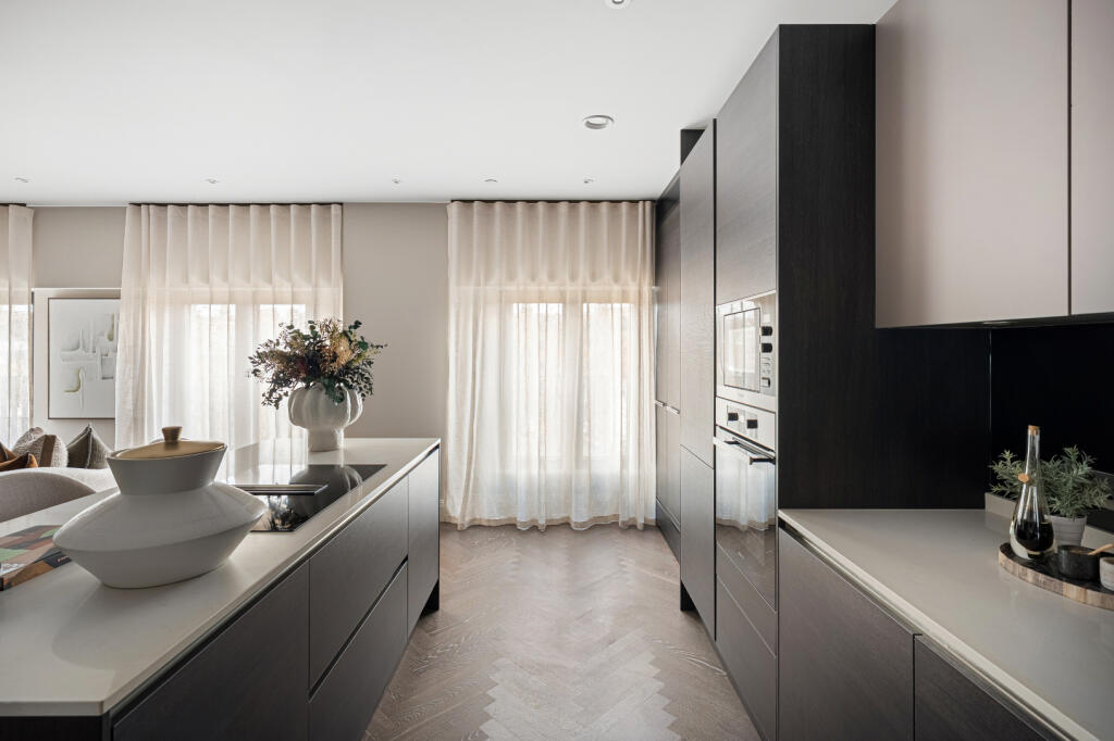 Apartment in London - View 5