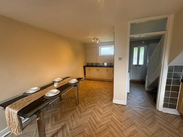 House in London - View 6