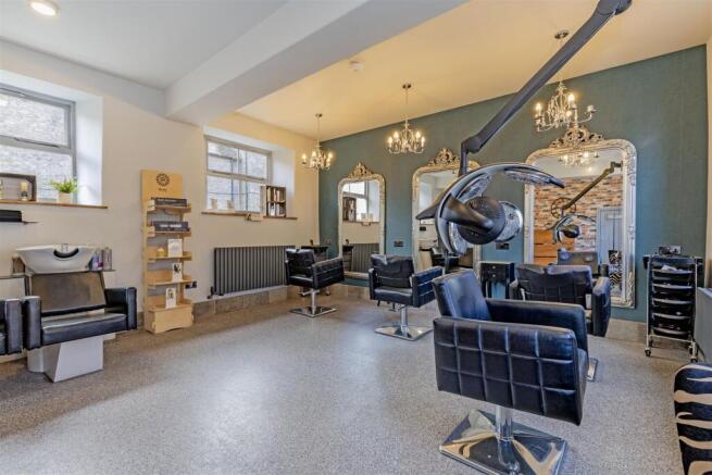 Salon