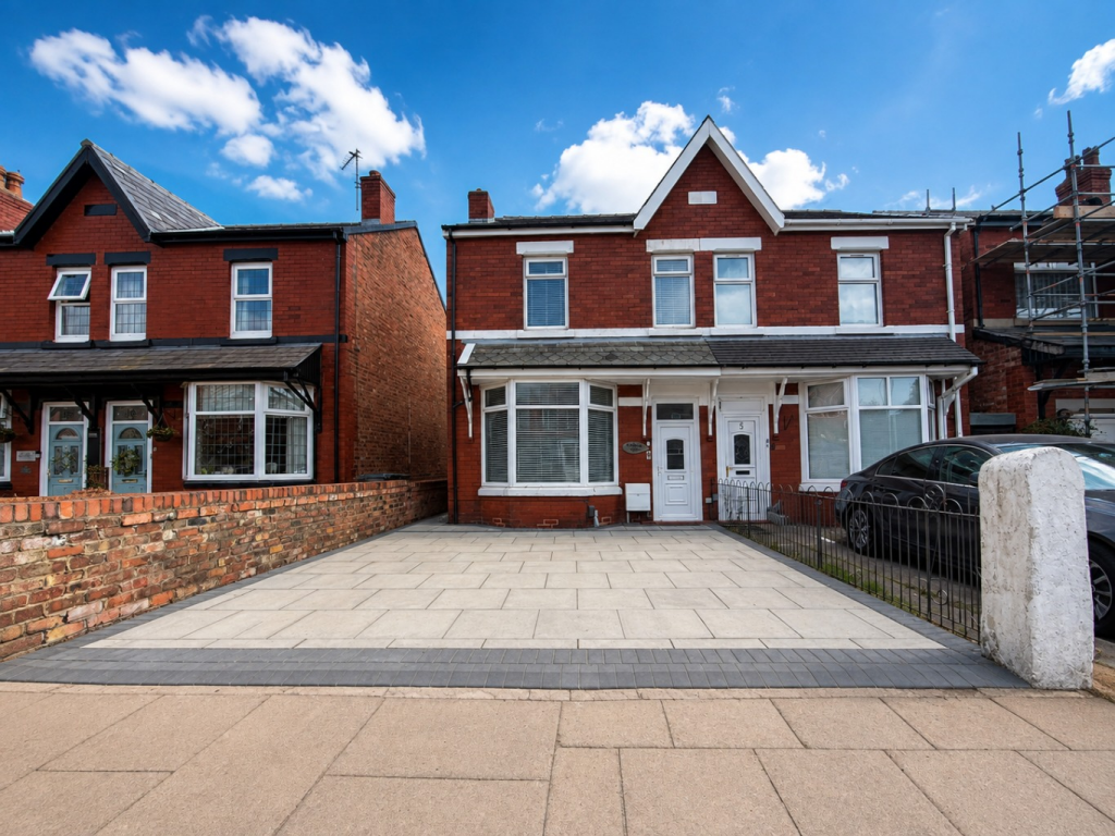 Main image of property: Byrom Street, Southport, Merseyside, PR9 7AD