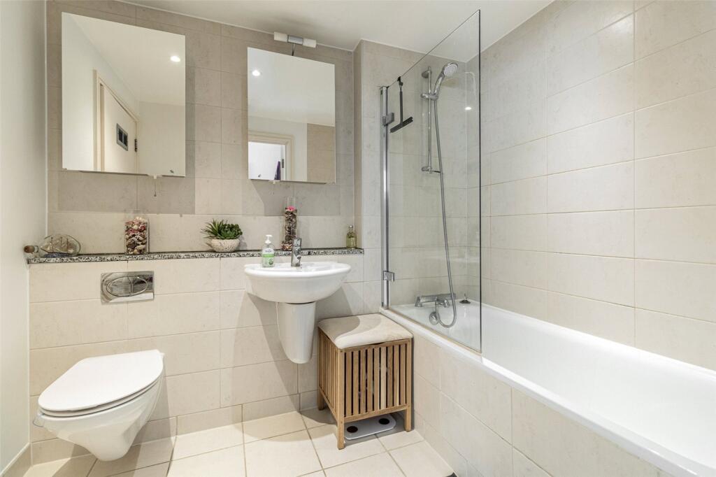 Apartment in London - View 4