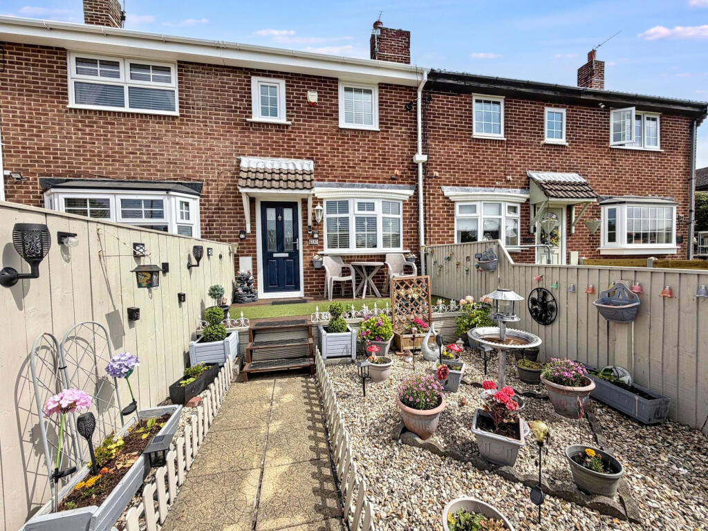 Main image of property: Hedley Terrace, South Hetton, Durham, Durham, DH6 2UE