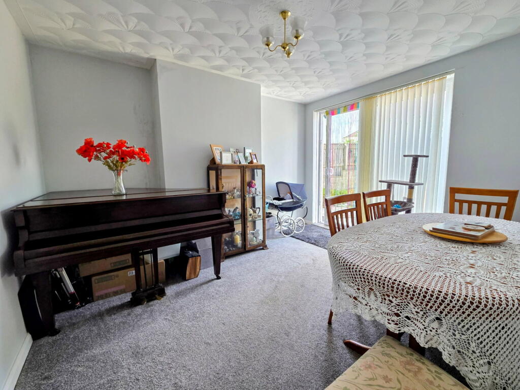 House in Plymouth, Woodford - View 3