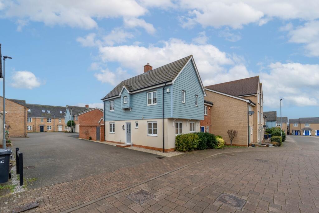 3-bed semi-detached on Port Holme Close, Godmanchester, Huntingdon, Cambridgeshire, PE29 2UY, £350,000