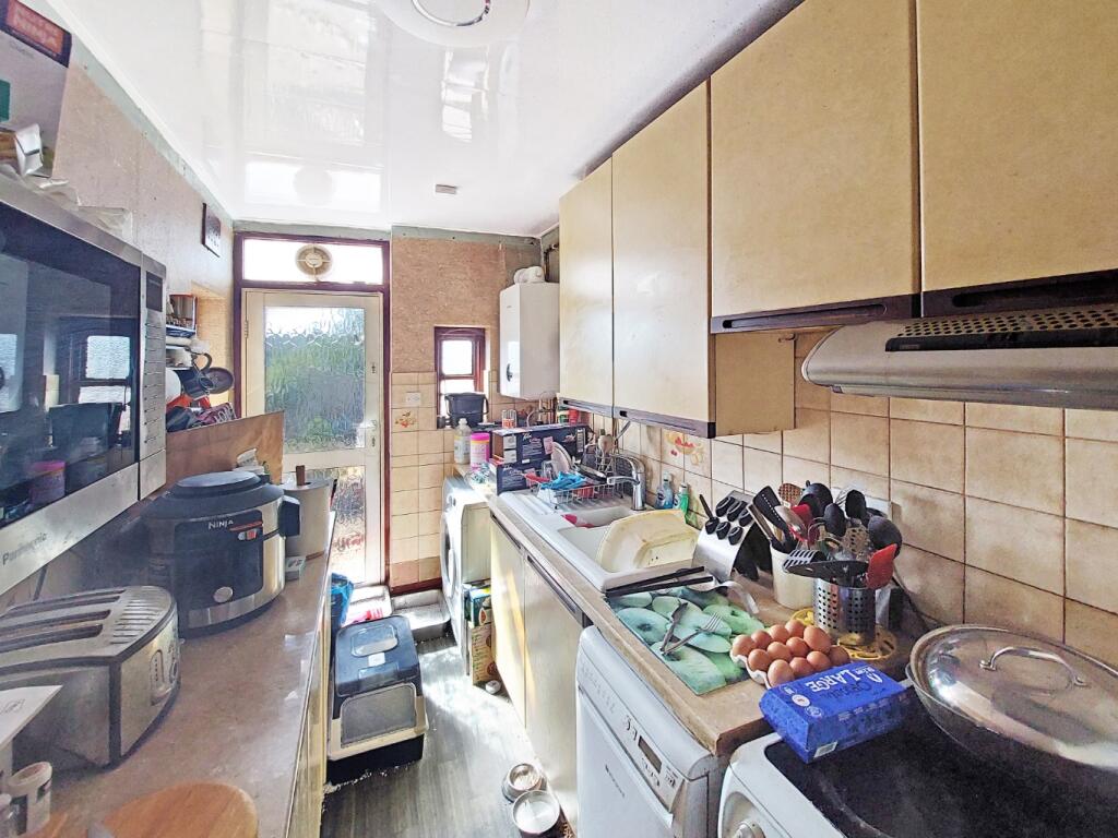 House in Harrow - View 4