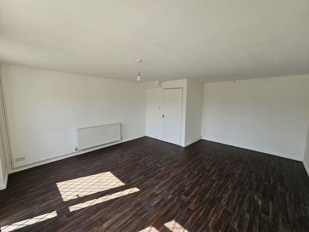Asquith Drive, Tividale, Oldbury photo 4