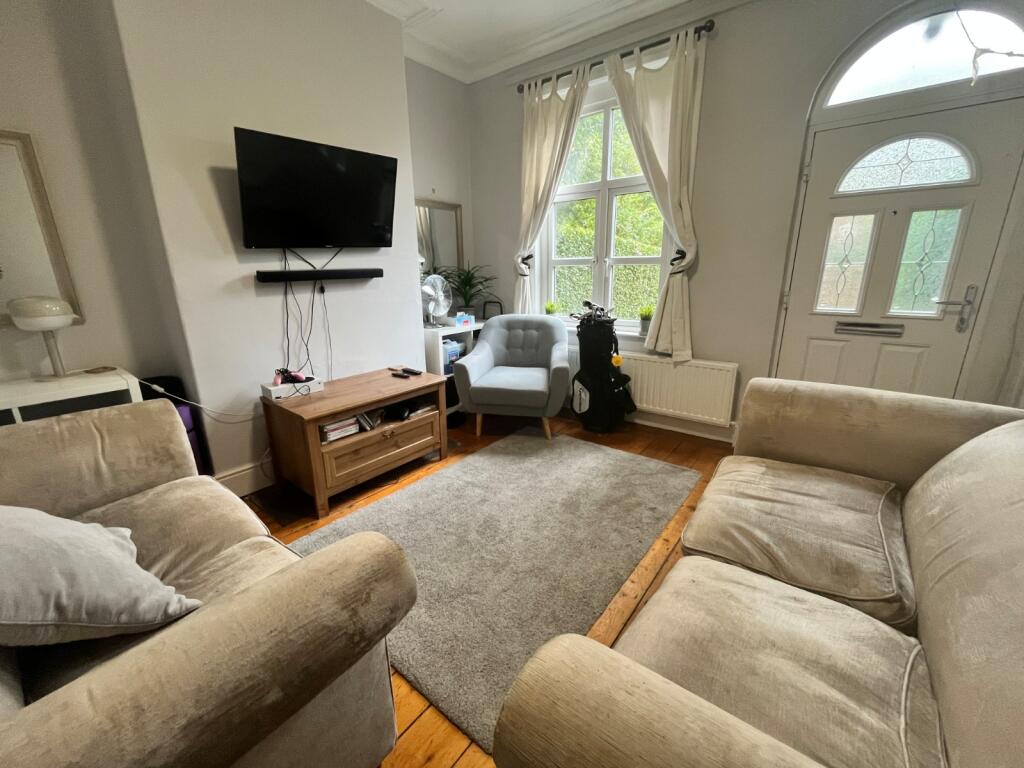 House in Leeds - View 2