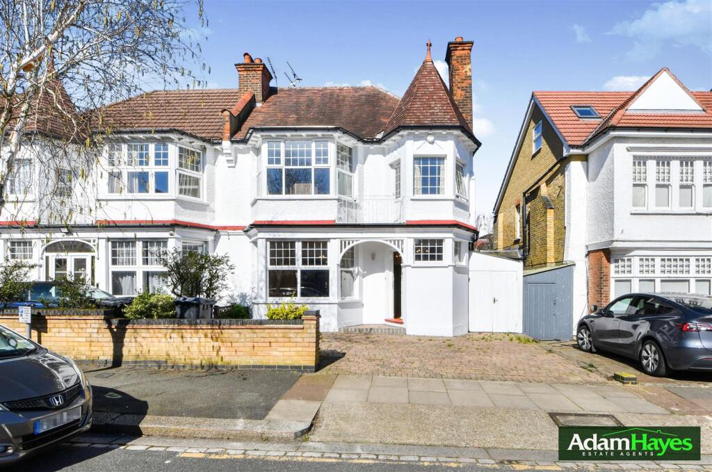 Main image of property: Park Crescent, Finchley, N3