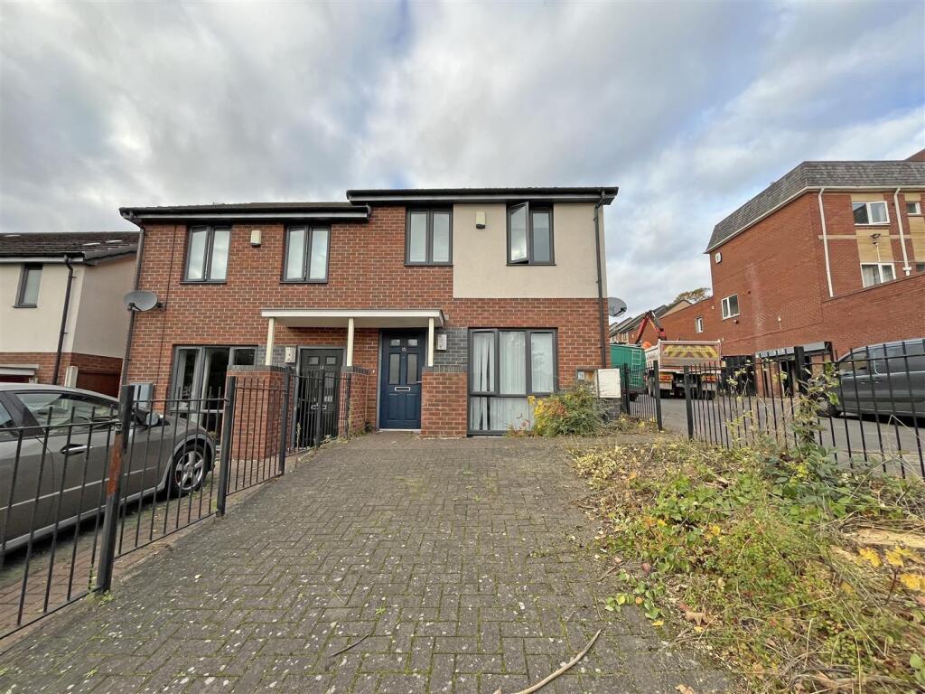 Main image of property: Blake Close, Nottingham