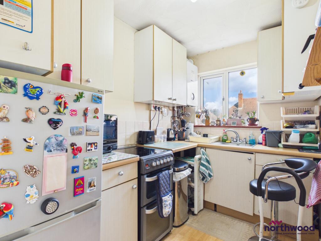 Apartment in Hove, West Blatchington - View 4
