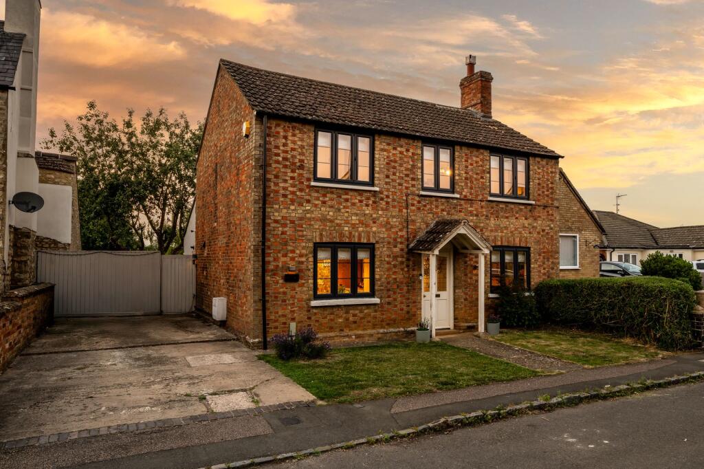 Main image of property: Upper Street, Tingewick, MK18