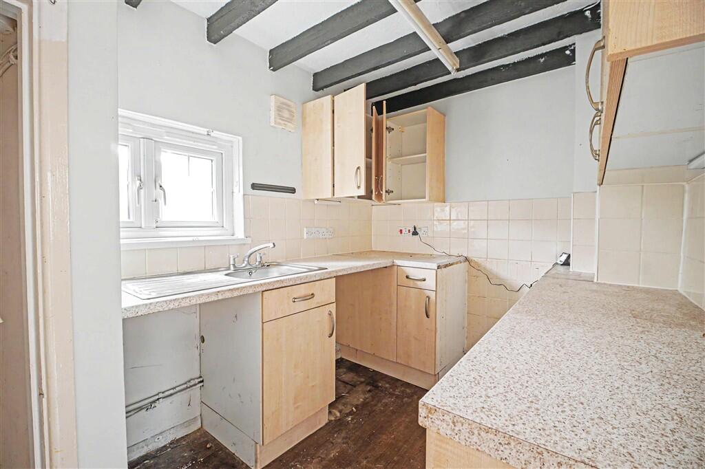 House in Compton, West Berkshire - View 3