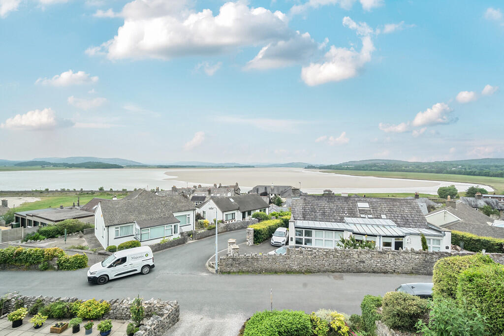 Main image of property: Flat 2 Howgill, 24 Church Hill, Arnside, Cumbria LA5 0DJ