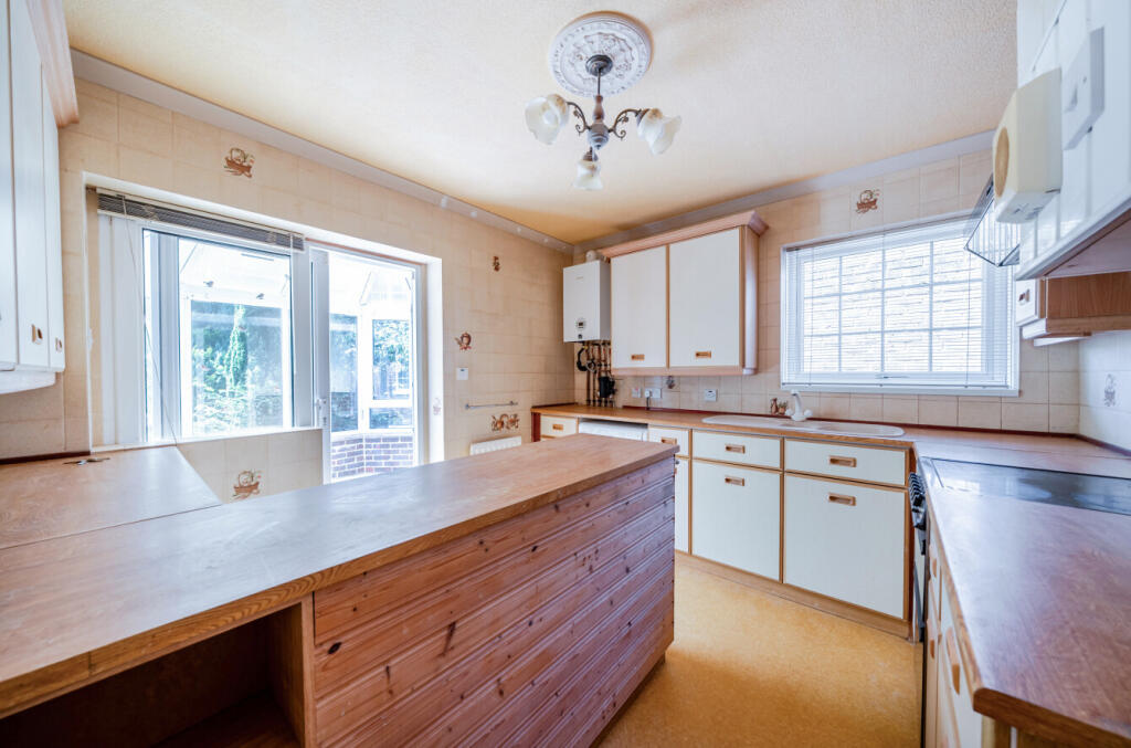 House in Brighton - View 2