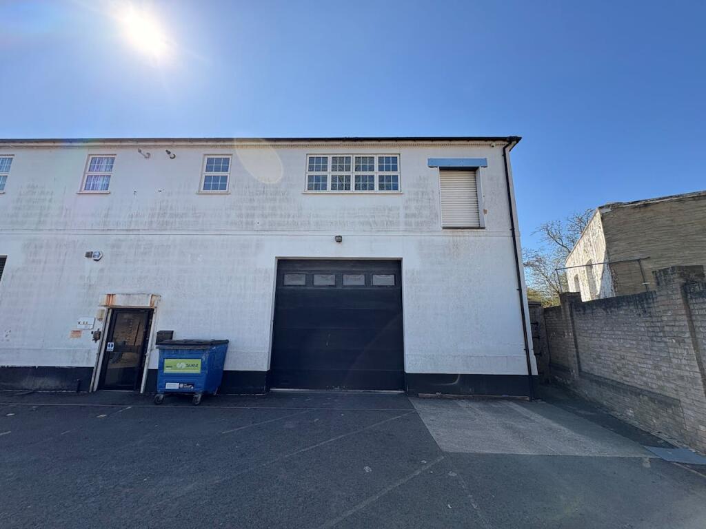 Main image of property: Unit 3, Worton Hall Industrial Estate, Worton Road, Isleworth, TW7 6ER
