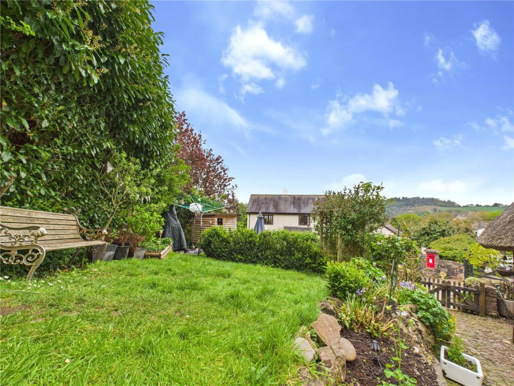 Bickleigh, Tiverton, Devon, EX16 photo 4