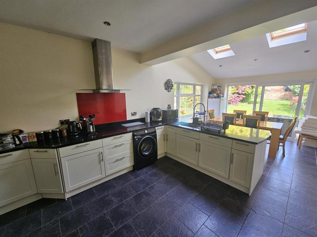 Tamworth Road, Sutton Coldfield - View 5