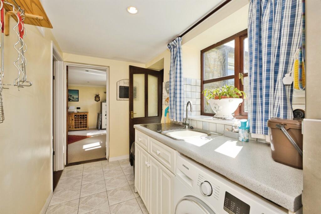 Additional image 6 of Hinton, Mudford, YEOVIL