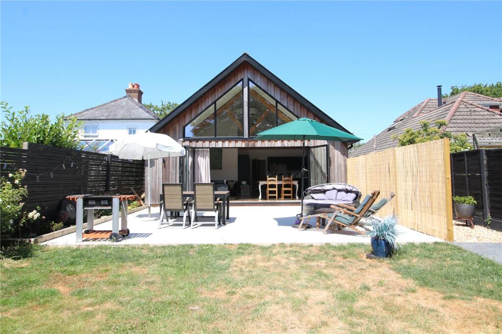 St. Johns Road, Bashley, Hampshire, BH25