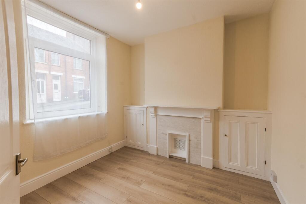 House in Cardiff - View 2