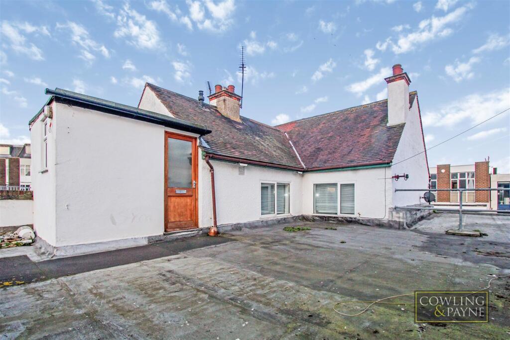 Main image of property: High Street, Wickford, Essex