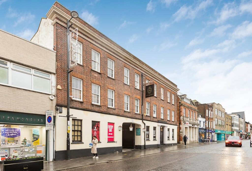 Main image of property: The Sugar Hut, 93-95 High Street, Brentwood, CM14 4RR