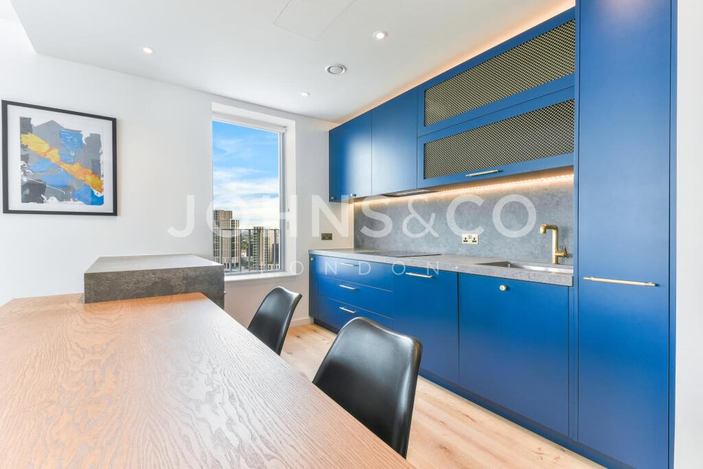 Apartment in London - View 5