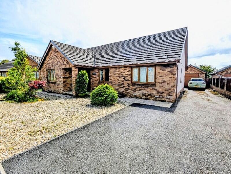Main image of property: Bancffosfelen, Llanelli, Carmarthenshire.