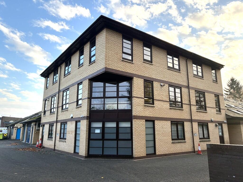 Main image of property: Signet Court, Swanns Road, Cambridge, Cambridgeshire, CB5 8LA