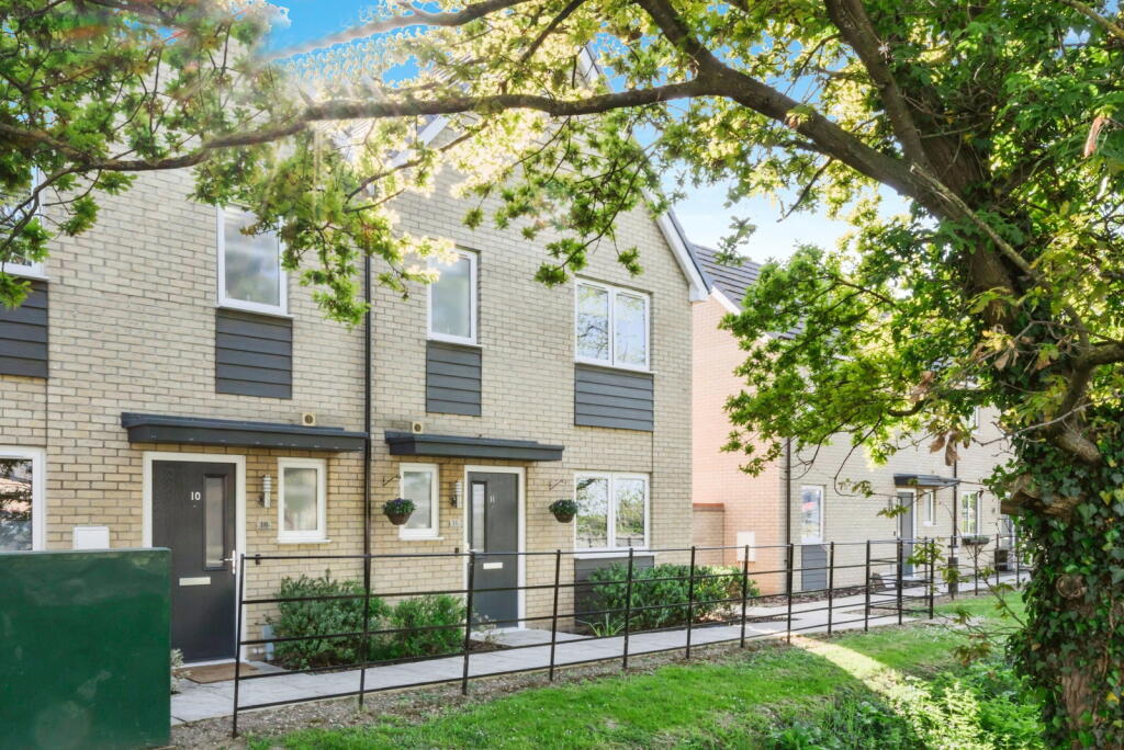 Main image of property: Railyard Walk, Ramsey, Cambridgeshire, PE26 1LJ