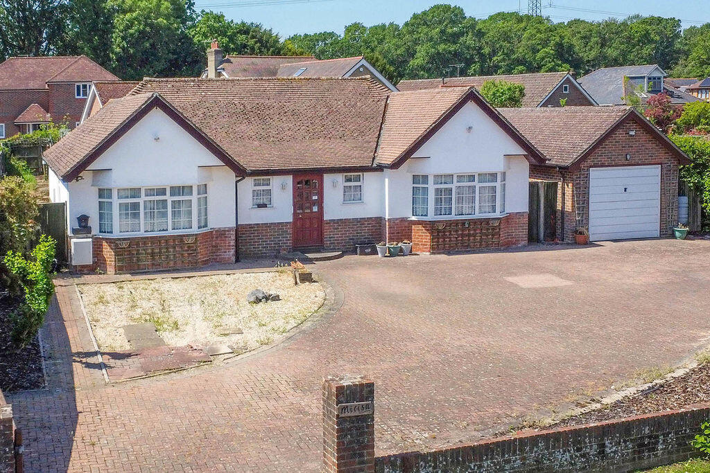 Main image of property: Pooks Green, Marchwood
