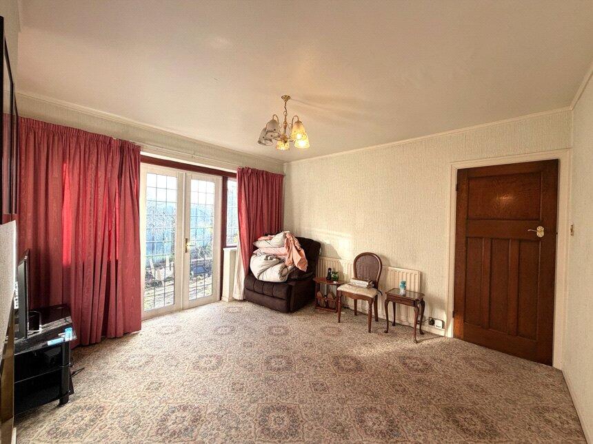 House in Birmingham, West Midlands - More