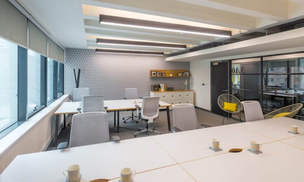 111 Piccadilly Desk.PNG