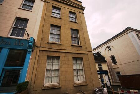 Main image of property: St Michaels Hill (1R), First Floor Rear, Kingsdown, Bristol, BS2