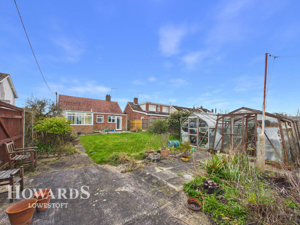 Colville Road, Lowestoft photo 3