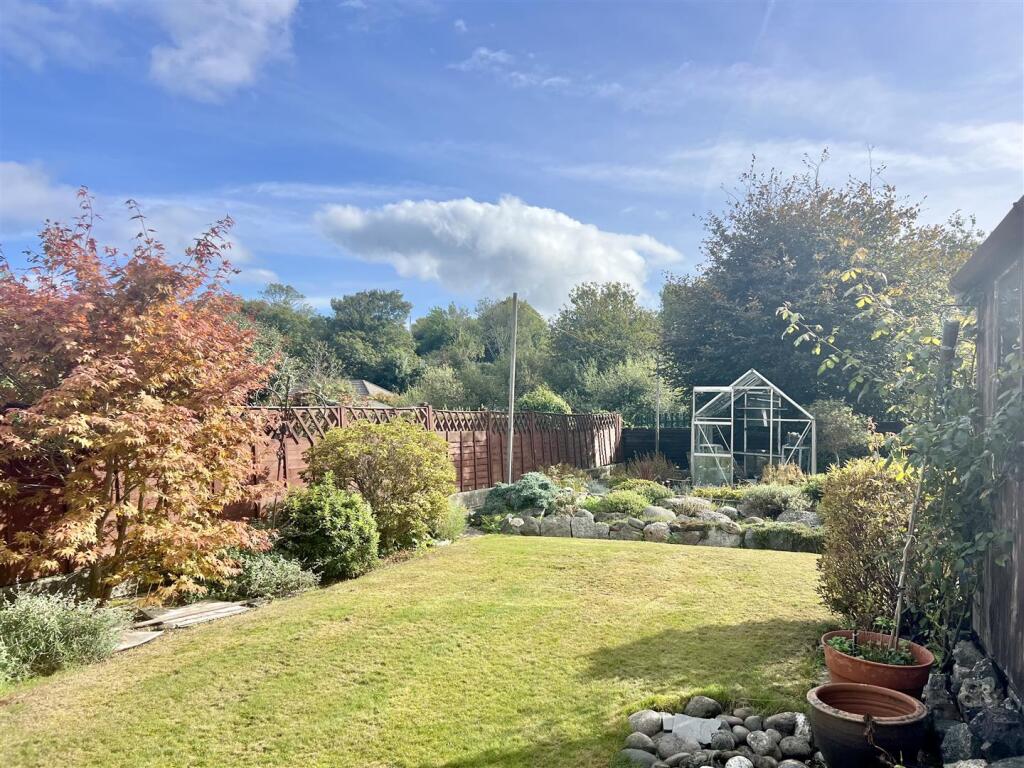 House in St Austell, Boscoppa - View 2