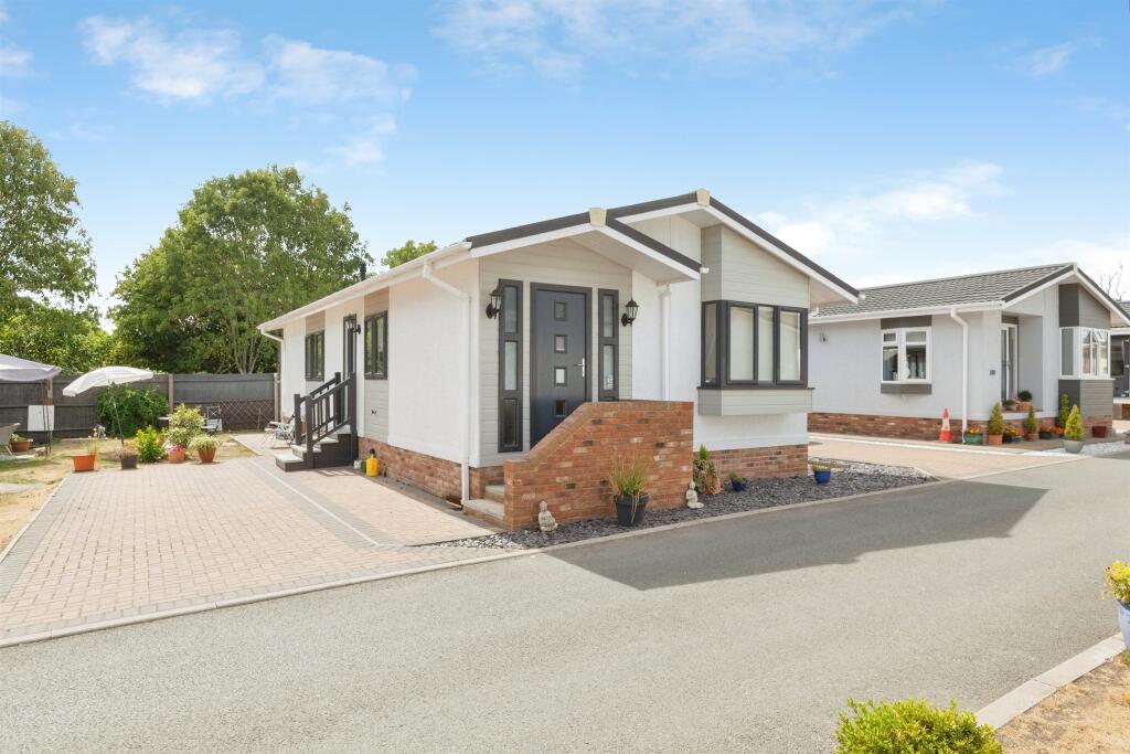 Main image of property: Moorbarns Lane, Lutterworth