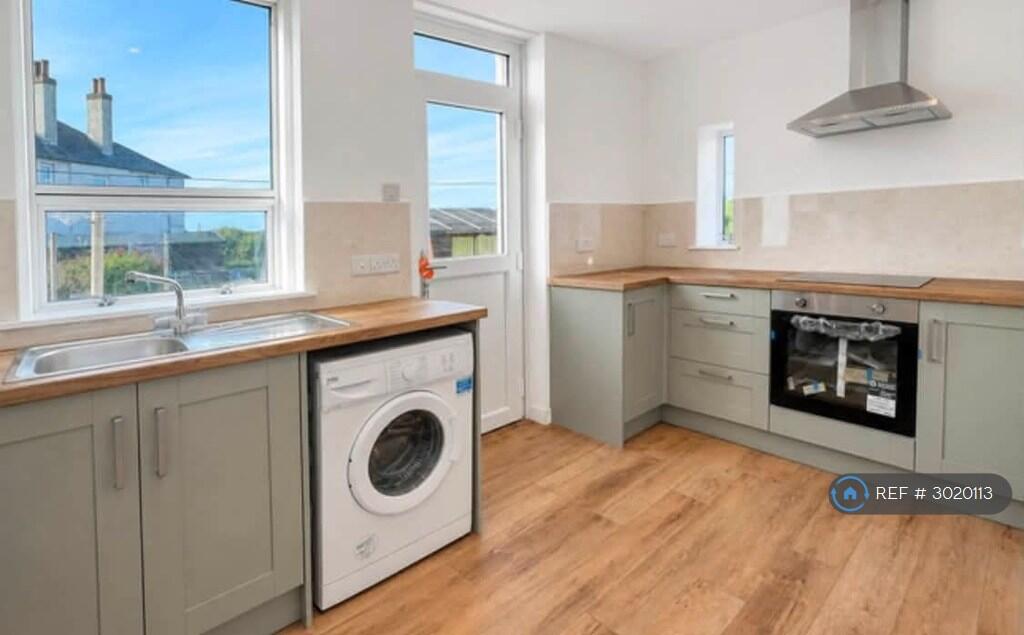 Apartment in Kirkcaldy - View 5