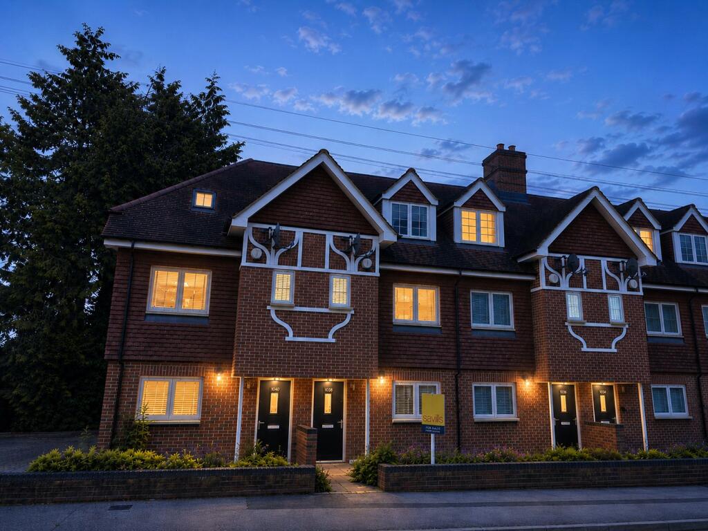 Main image of property: Oxford Road, Tilehurst, Reading, Berkshire, RG31