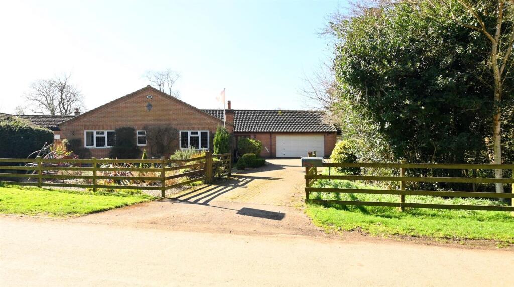 Main image of property: Fishpond Lane, Egginton, DE65