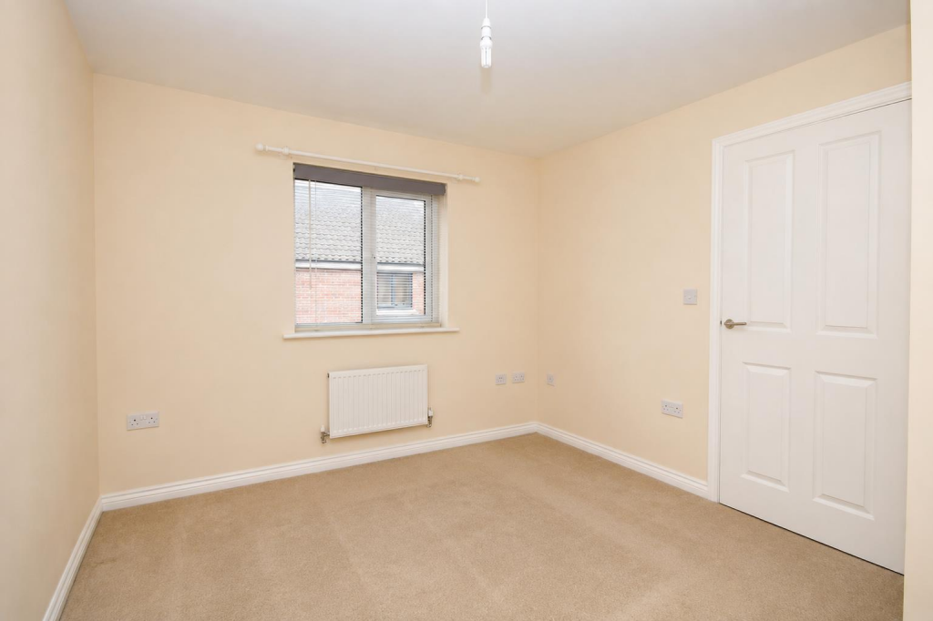 House in South Norfolk, Queen's Hills, Costessey - View 4