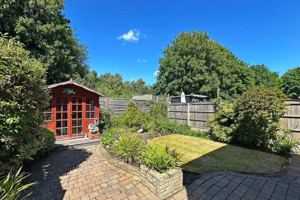 Dale Grove, Timperley – pohled 5