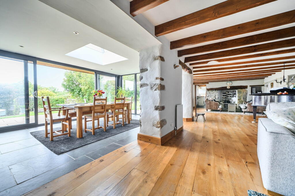 House in Plymouth - View 3