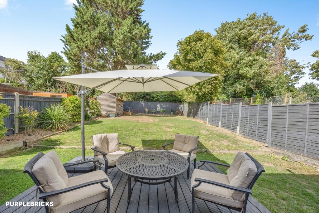 House in London - View 5