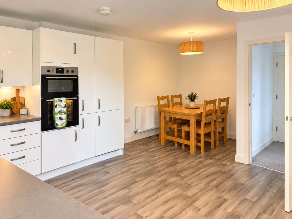 Apartment in West Lancashire, Lancashire - View 5